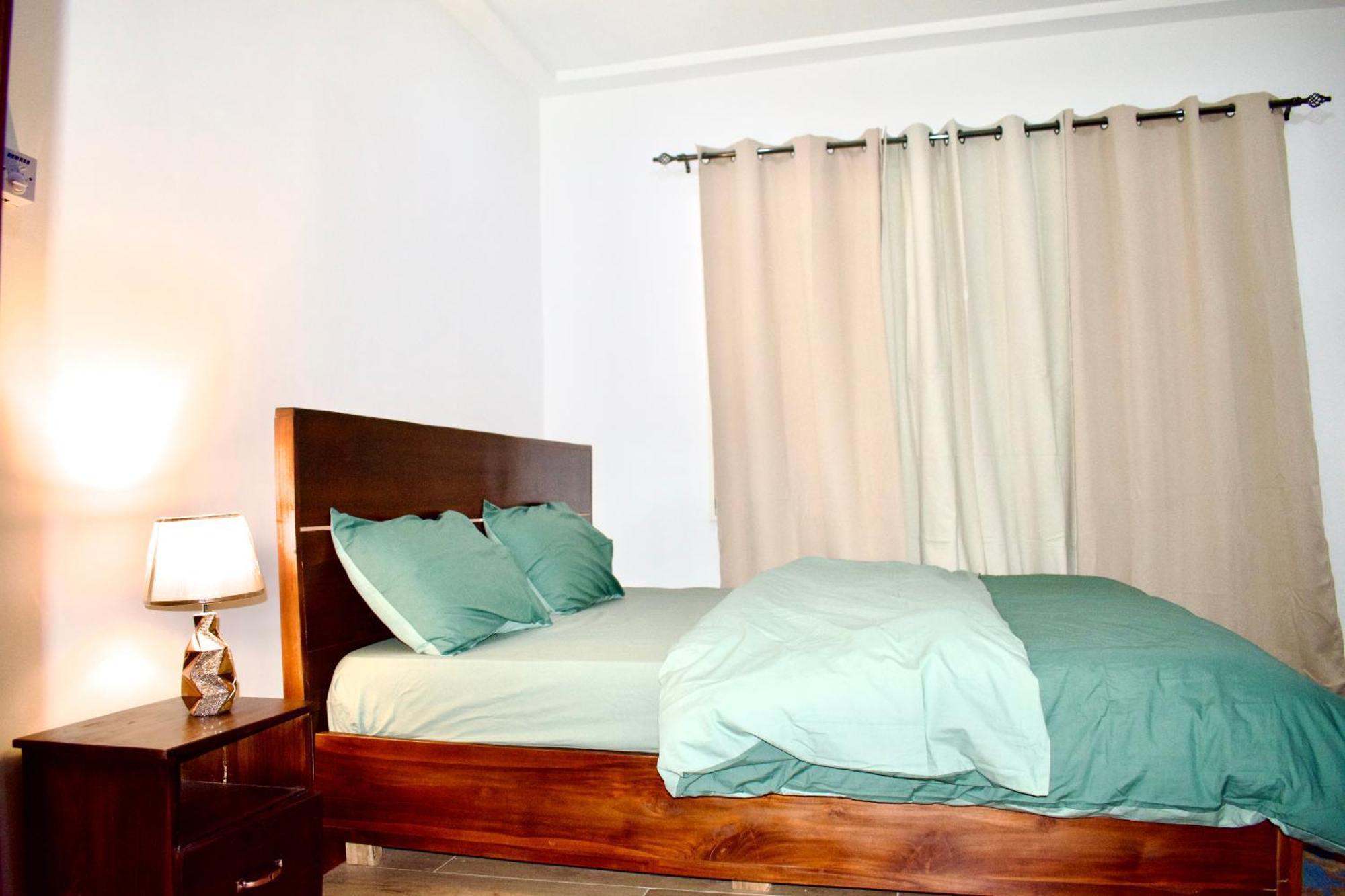 Tree House Hostel Тамале Екстер'єр фото
